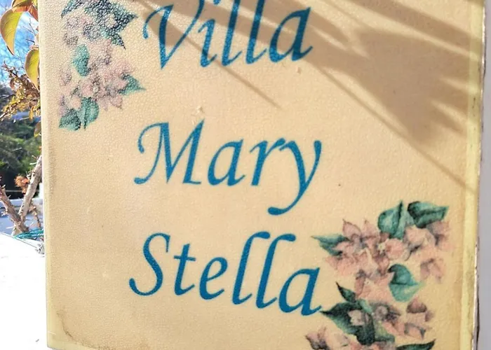 Mary Stella Platanos, Leros * 阿齐亚马利那