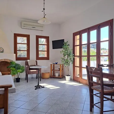 Mary Stella Platanos, Leros Apartment *
